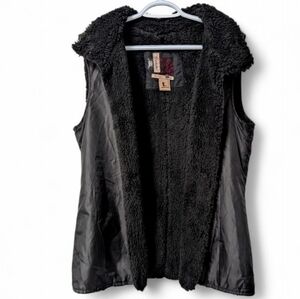 KHUJO open front nylon vest